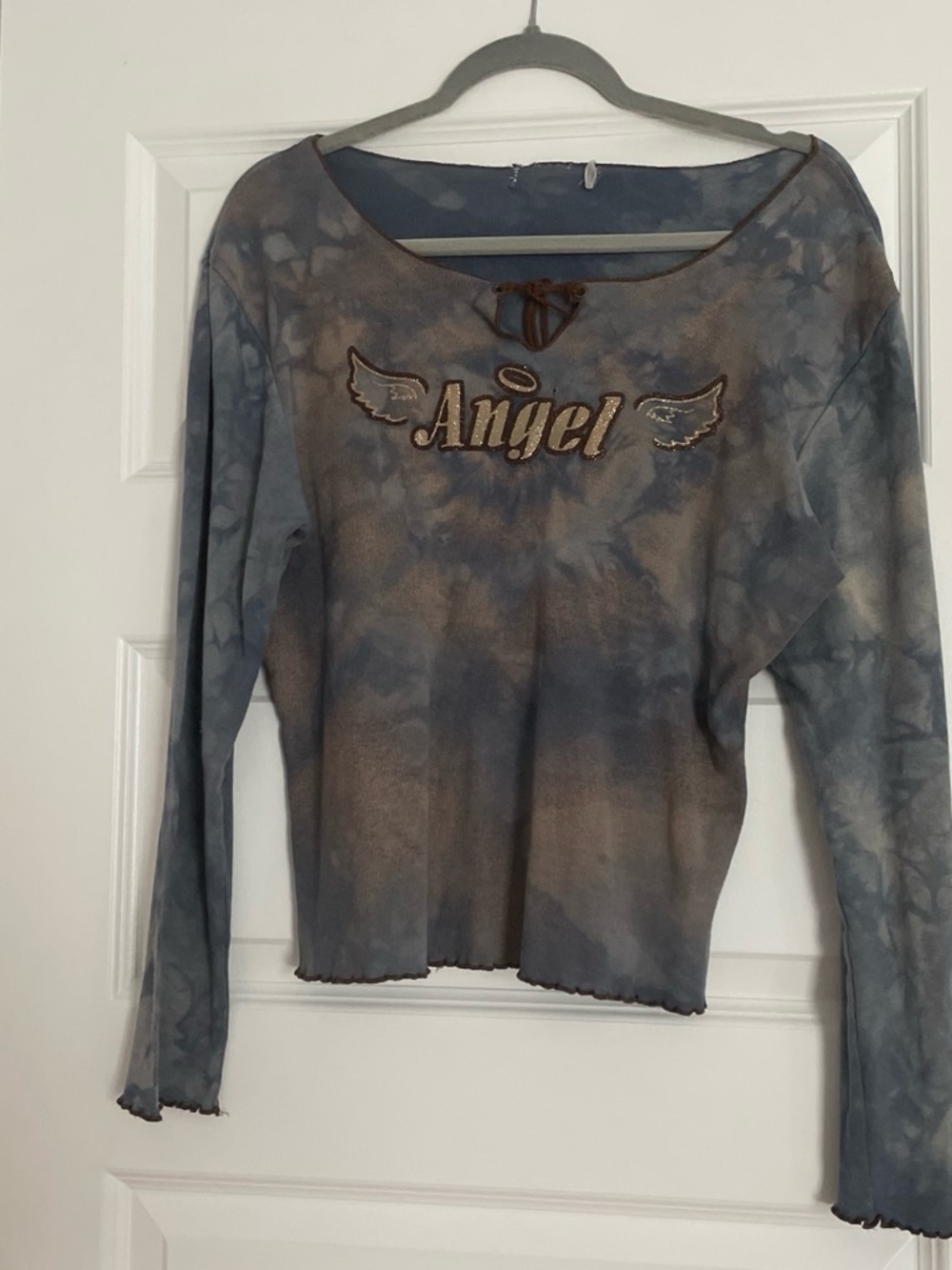 Vintage Y2K Angel Embroidered Tie-Dye Long Sleeve Top - Blue & Tan